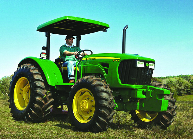Trator John Deere 5078 E