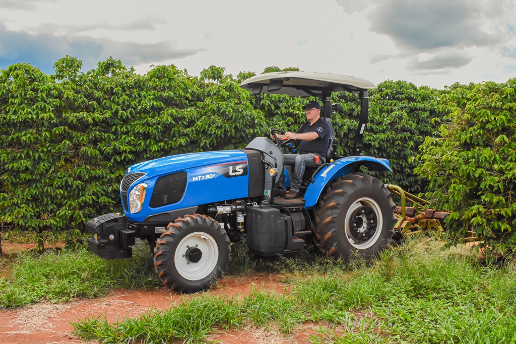 Trator LS Tractor MT7.80F