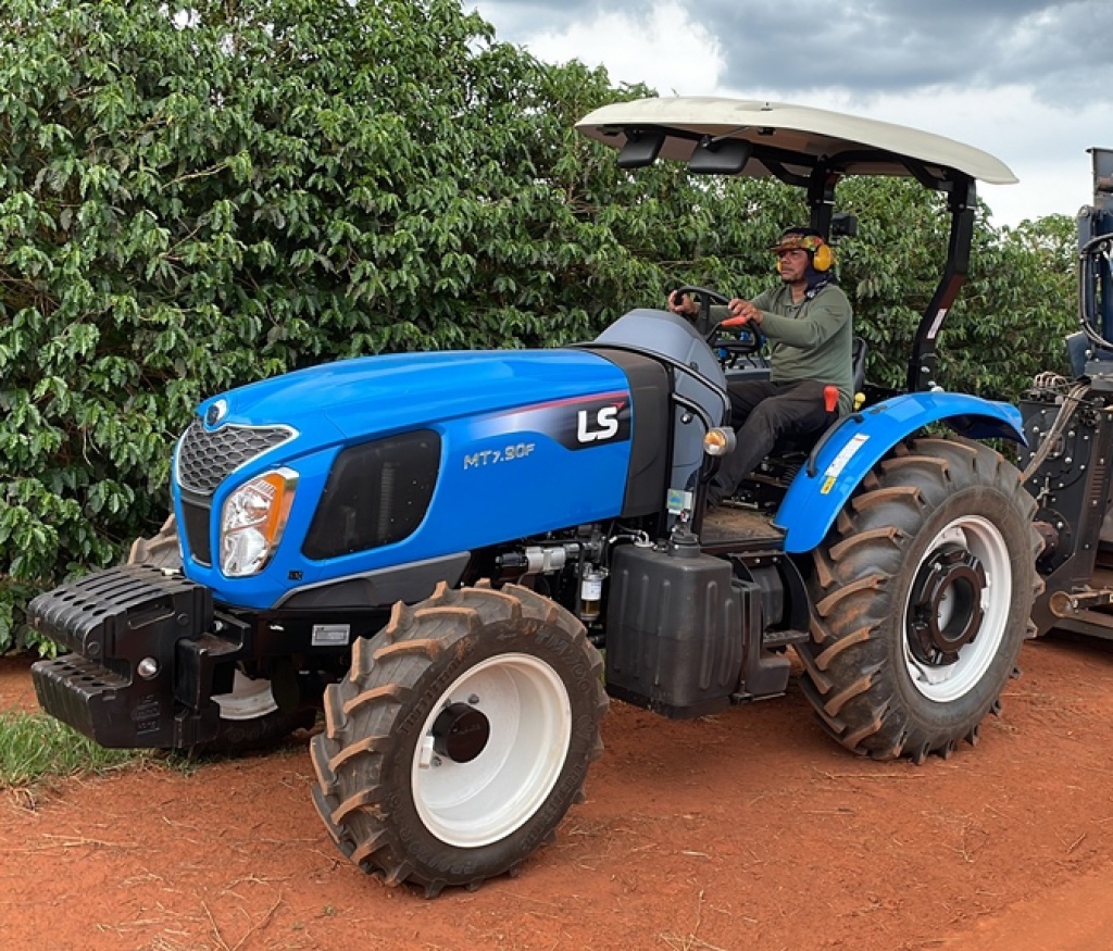Trator LS Tractor MT7.90F