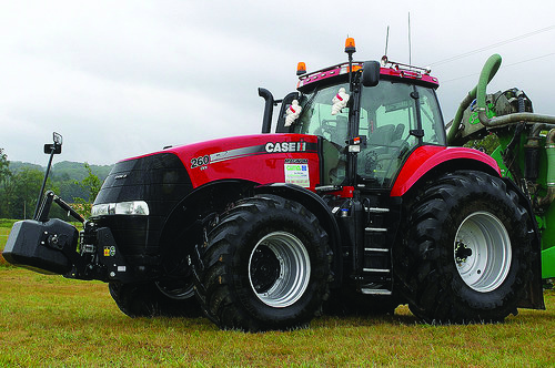 Trator Case IH Magnum 260