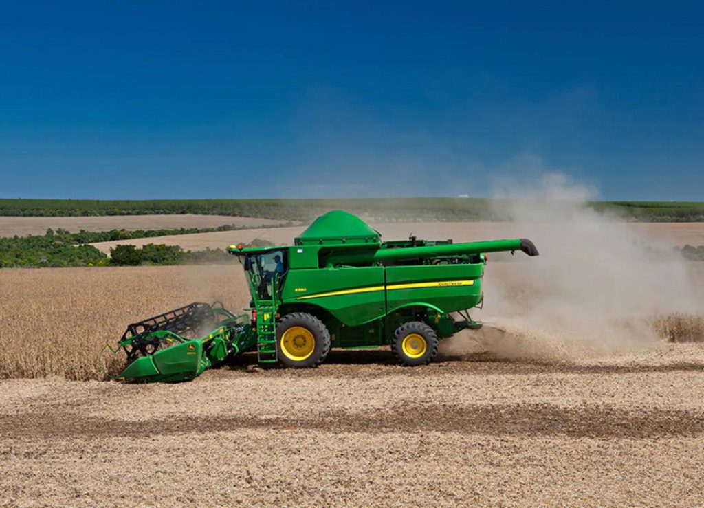 Colheitadeira John Deere S550
