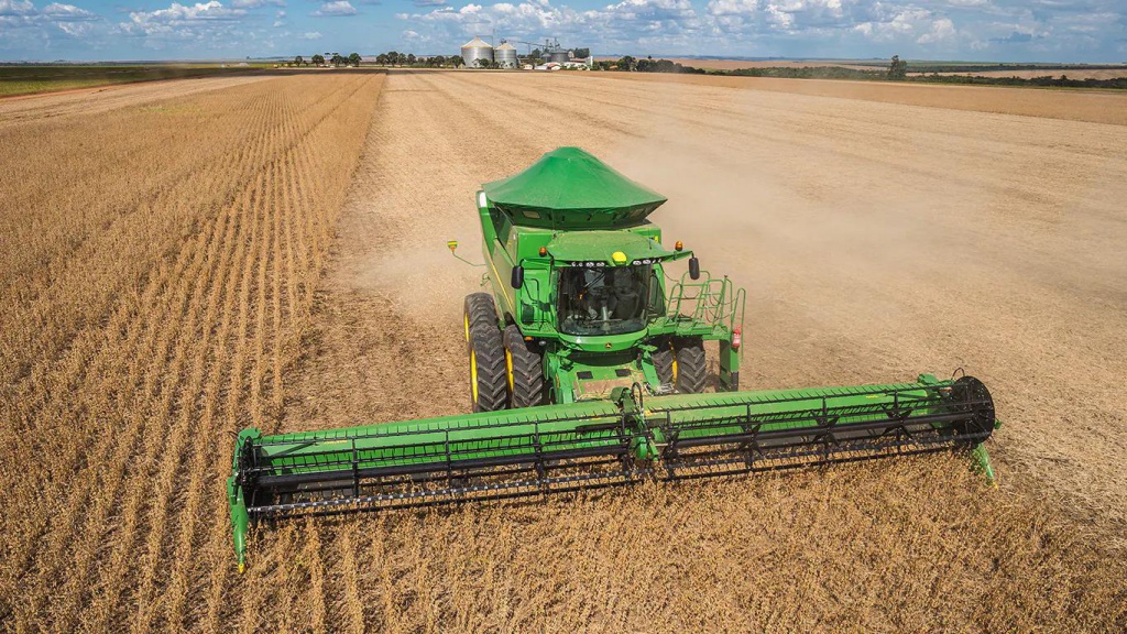 Colheitadeira John Deere S780
