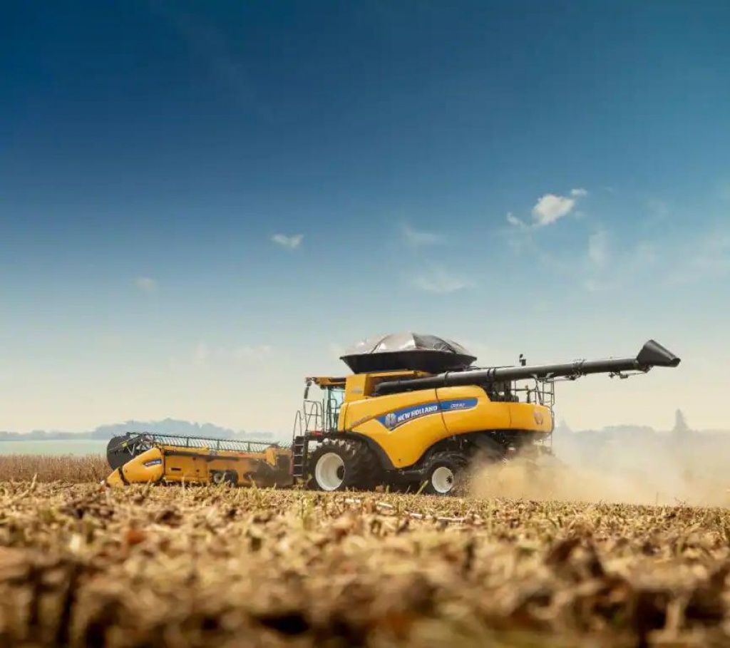 Colheitadeira New Holland CR 7.90