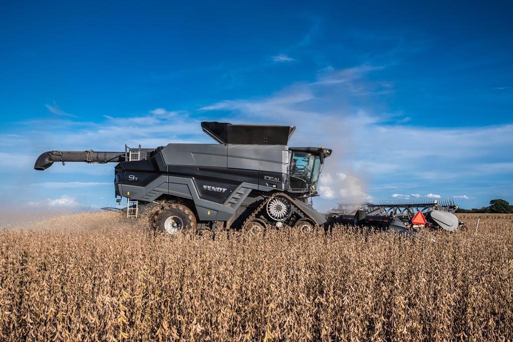 Colheitadeira Fendt Ideal 9