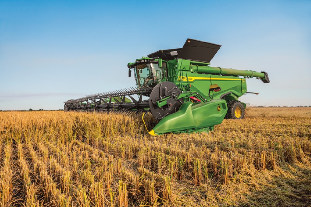 Colheitadeira John Deere X9 1000
