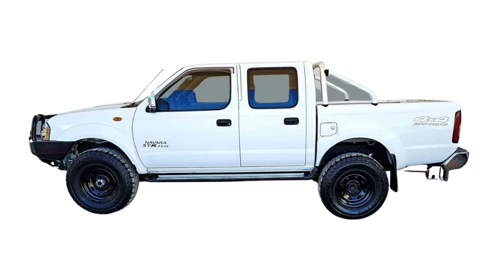 Nissan D22