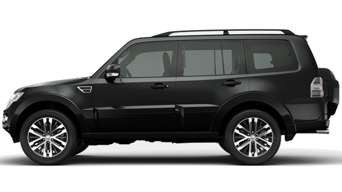 Mitsubishi Pajero Full