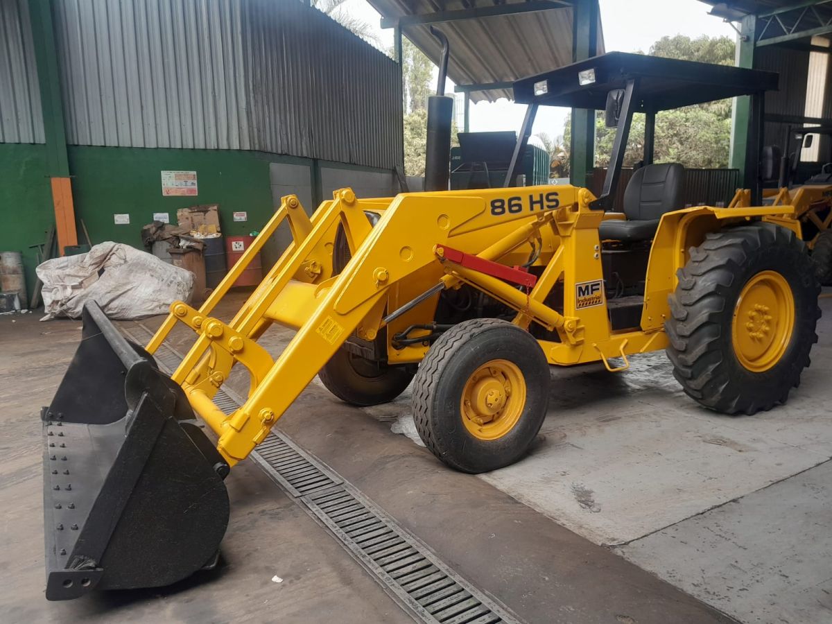 TRATOR MASSEY FERGUSON 86 HS