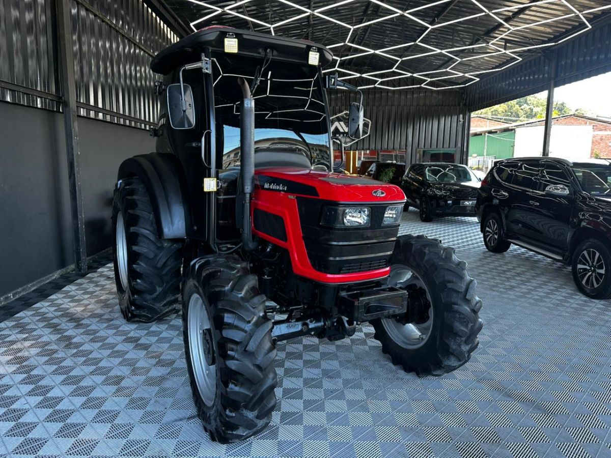 Trator Agricola Mahindra 6075C 2023