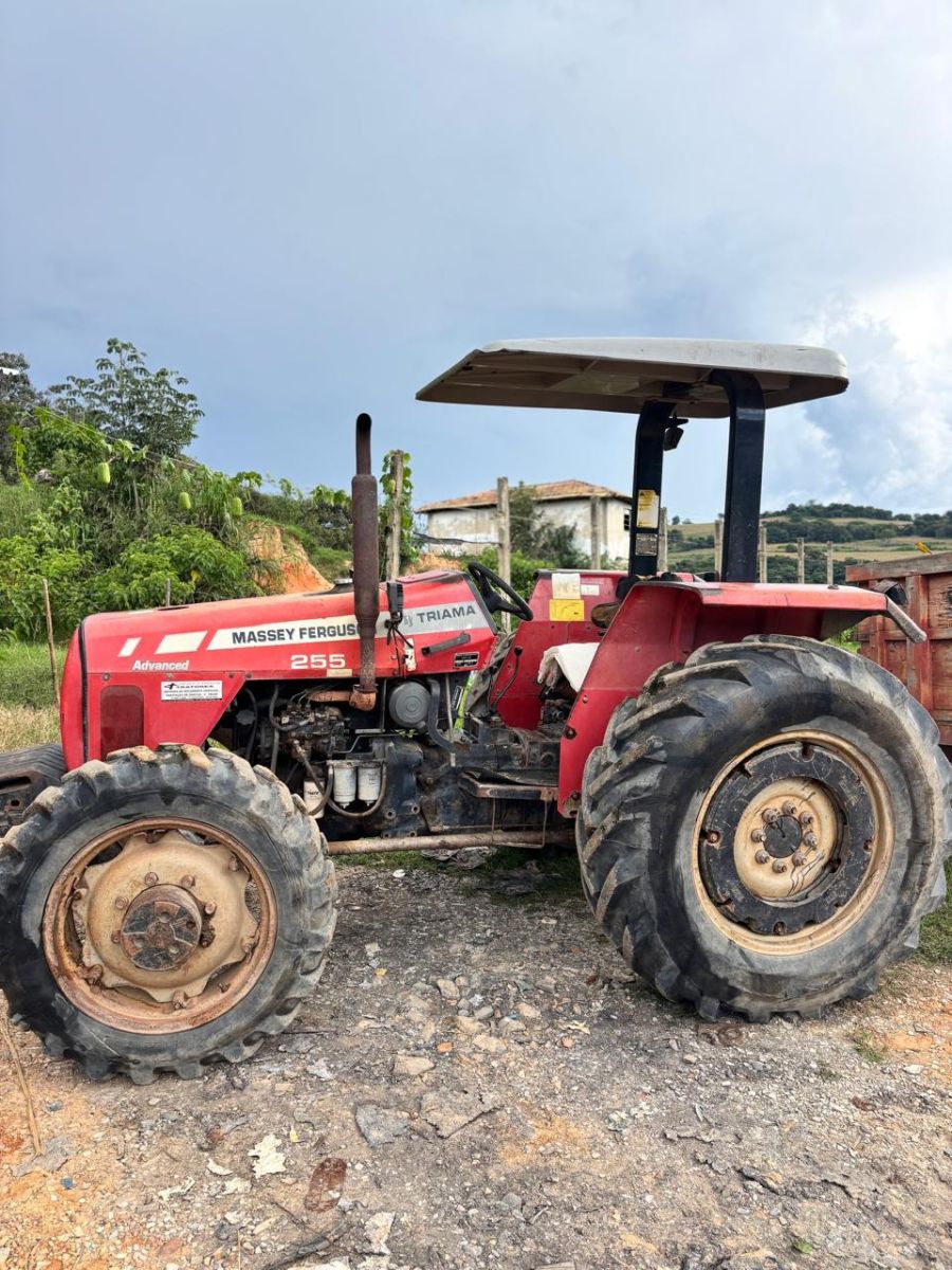Trator Massey Ferguson 255 Advanced 2012