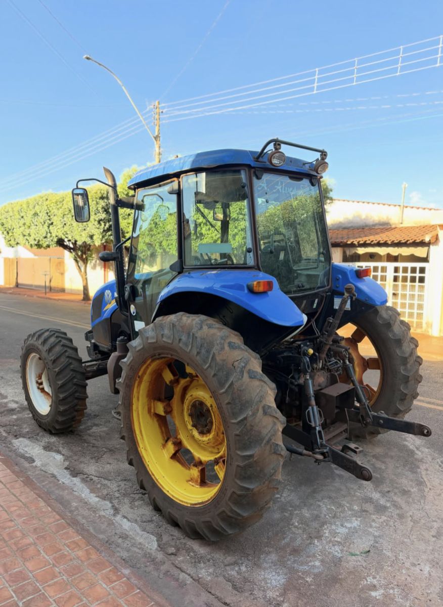 New Holland TL 5.100 (100 cv)