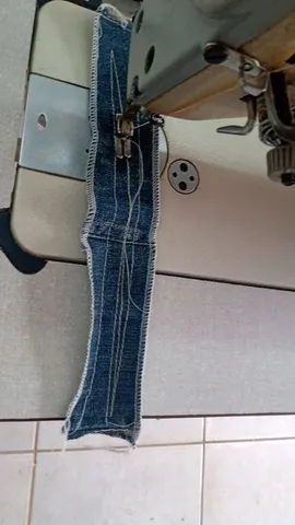 Vendo uma máquina reta siruba 