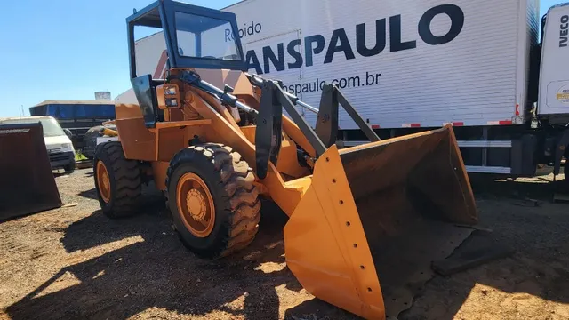 AB maquinas e tratores vende pa carregadeira w20 case ano 1994
