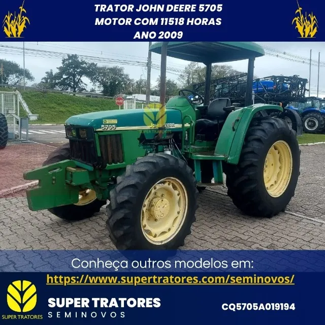 Trator John Deere 5705 ano 2009.