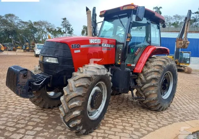 Trator Case MX180 ano 2011, 4x4, com 7300 horas, em SP