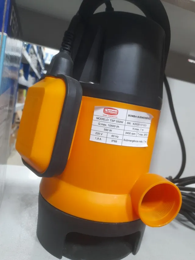 BOMBA SUBMERSIVEL 1CV 10500L/H 550W