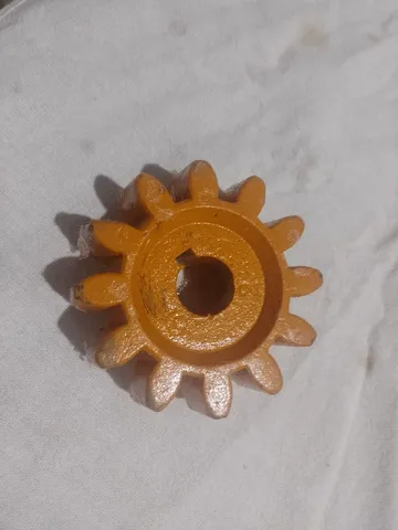 Pinhão Betoneira Maqtron de 12 dentes 