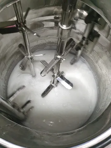 Vendo Industria de Cosmeticos Ativa