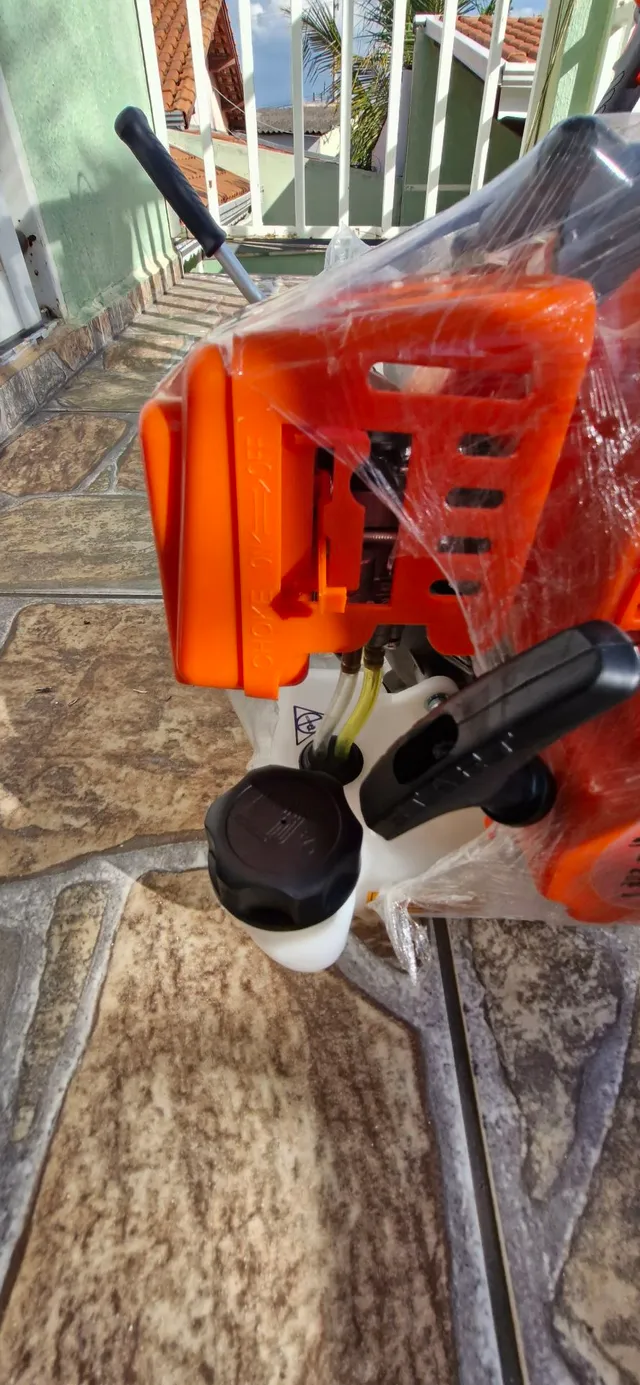 roçadeira stihl fs 290 62 cilindradas potencia 2.7 cv.otimo preco..