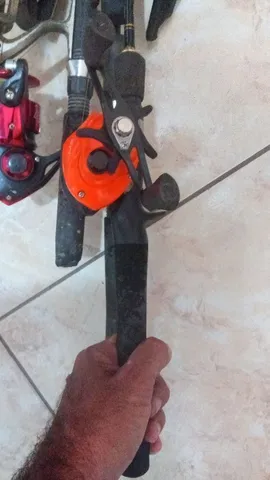Vara de pesca com carretel 
