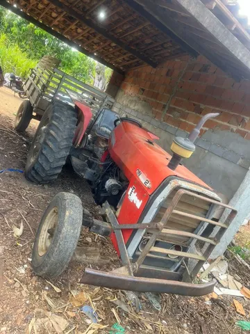 Trator e moedor