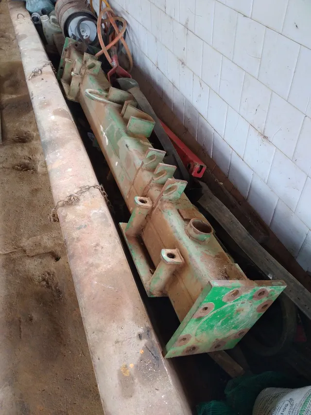 Eixo colheitadeira john deere 1450