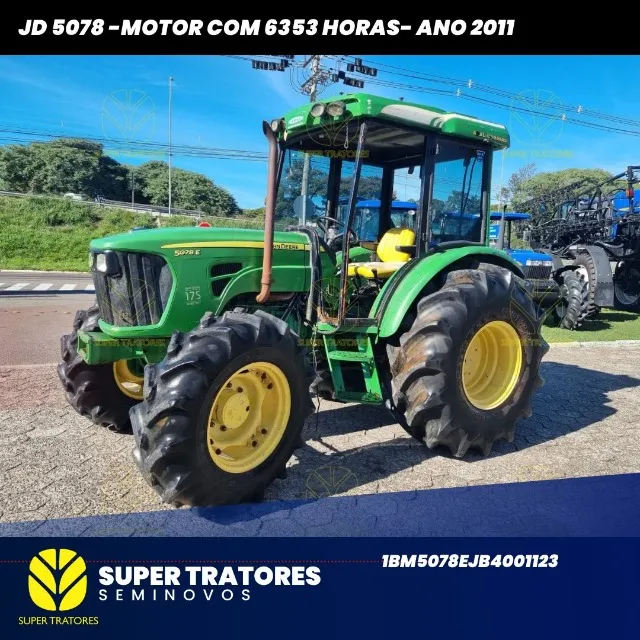 Trator John Deere JD 5078 ano 2011.