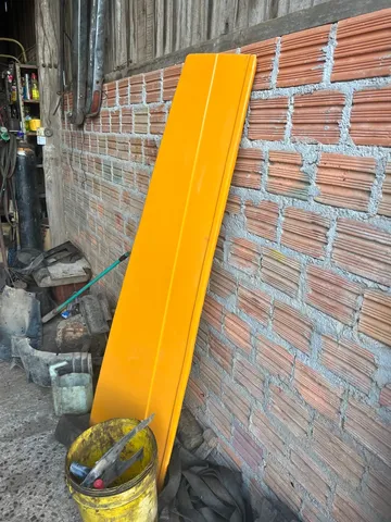 Vendo Tampa lateral direita Valtra/Valmet 