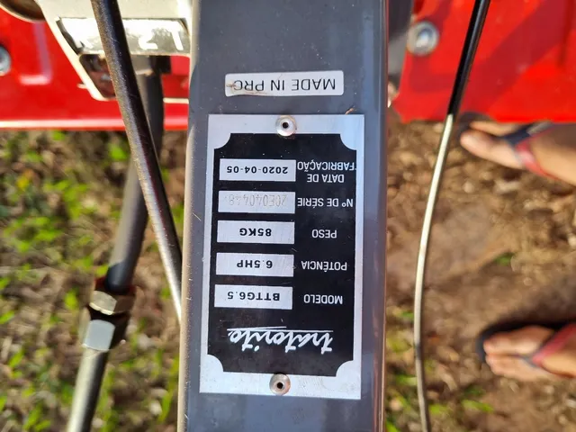 Tratorito multicavador completo