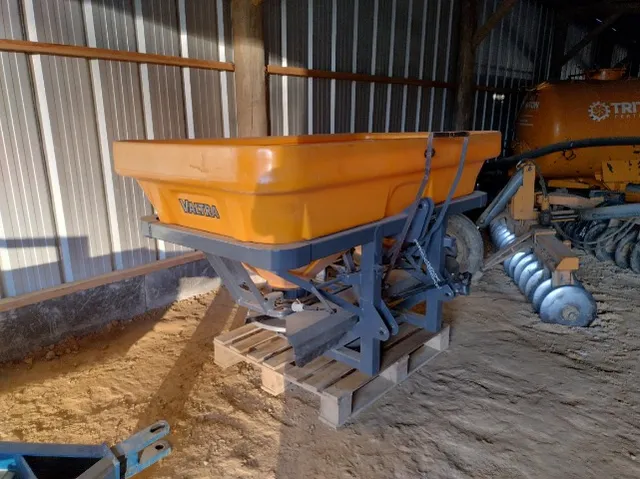Distribuidor Valtra 