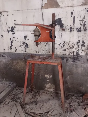 Furadeira de bancada