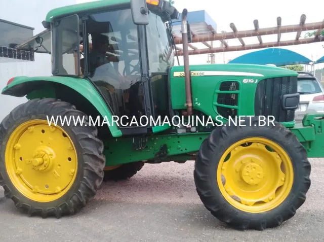 JD 6110J Filipado Ano 2014 com 4.500 Hrs, Câmbio Powerquad, Cabine original, Pré disposto