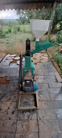 Motor Triturador forrageiro 