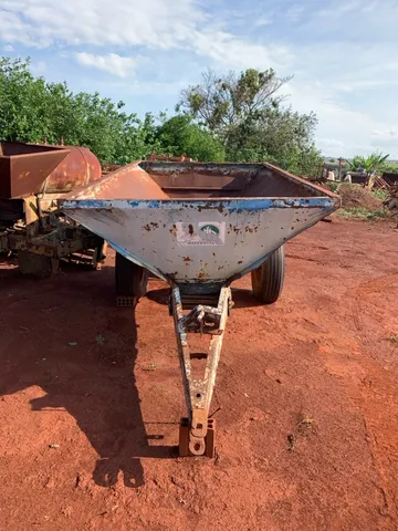 Esparramadeira de calcário 