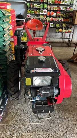 Microtrator Toyama TDWT73E
