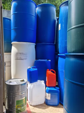 Tambores, Bombonas plástico e Latão "Novo"