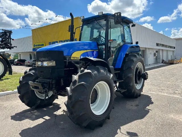 Trator New Holland TM7040 ano 2012.