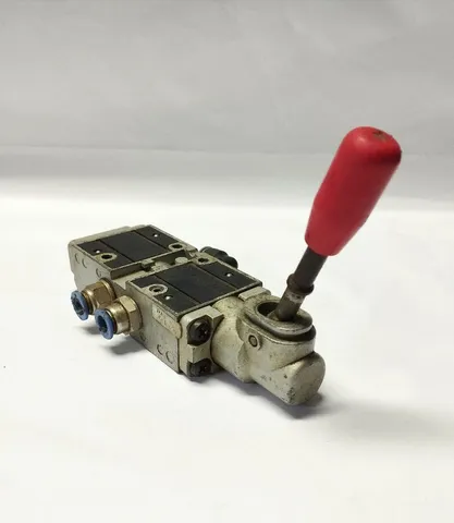 Válvula de alavanca MICRO GM 5/2 
