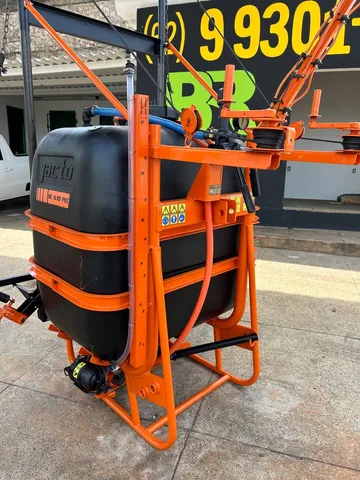 Pulverzador jacto 600 litros 