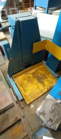 Elevador de bobina e pilhas para gráfica eleva 400kg