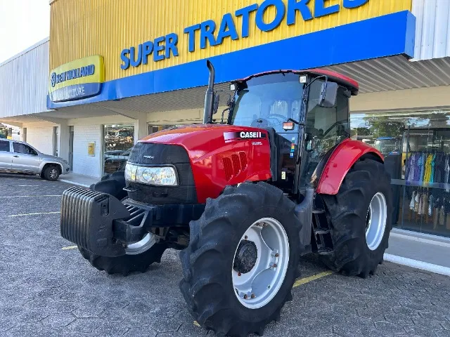 Trator Case Farmall 130 ano 2016.
