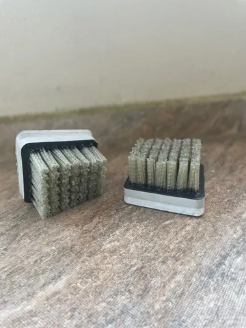 Escovas diamantadas