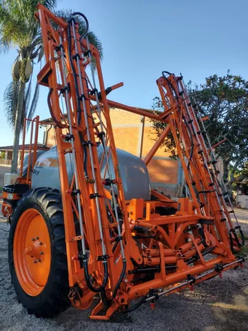 Pulverizador Columbia 2000 litros advance jacto