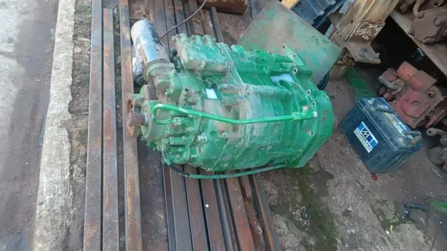 Transmisão John Deere 7715 e 7815