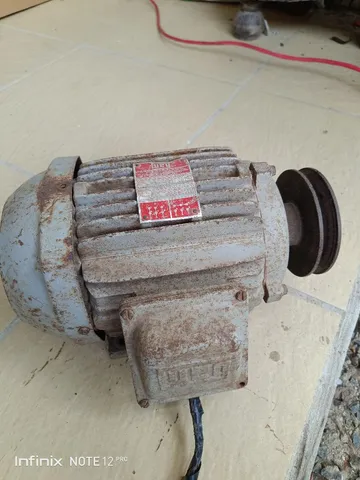 Motor trifásico 3CV