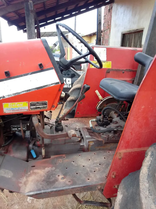 Trator 275 3 alavancas 