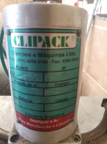 Máquina de Grampear Pneumática Clipack CK 200