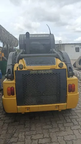 mini carregadeira new holland l220 ano 2013