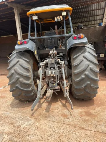 Trator valtra BH 165
