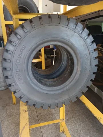 PNEU NOVO PARA EMPILHADEIRA